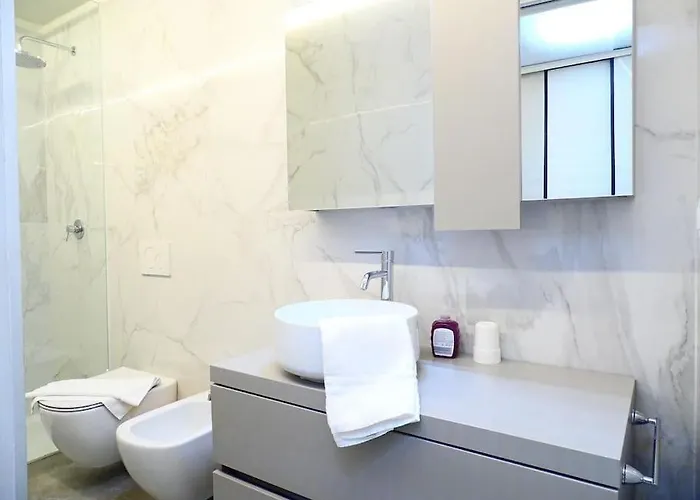 Apartament Isola Pastrengo Mediolan